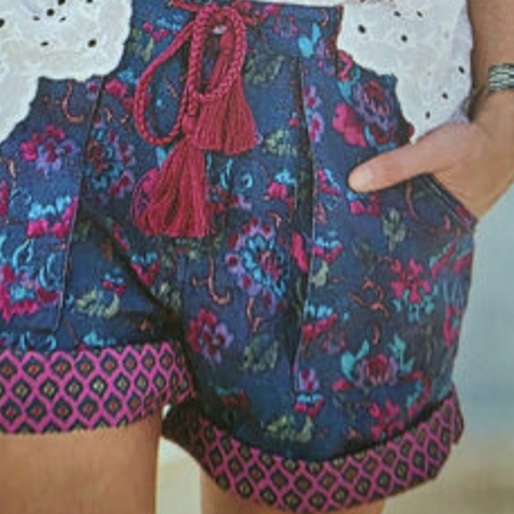 Sundance Linen Blend Kalini Shorts i.n Blue Floral Size XXL - Picture 7 of 7